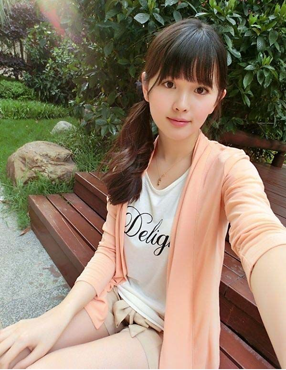 真图美女陪玩推荐： cat-星野，来自哈哈喵游戏陪玩平台