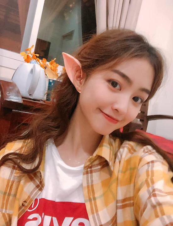 真图美女陪玩推荐：朵朵ღ，永劫陪玩，lol手游陪玩，绝地陪玩来自哈哈喵游戏陪玩平台
