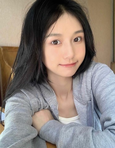 真图美女陪玩推荐：糖萌萌161999，永劫开黑陪玩，lol陪玩，绝地求生陪玩